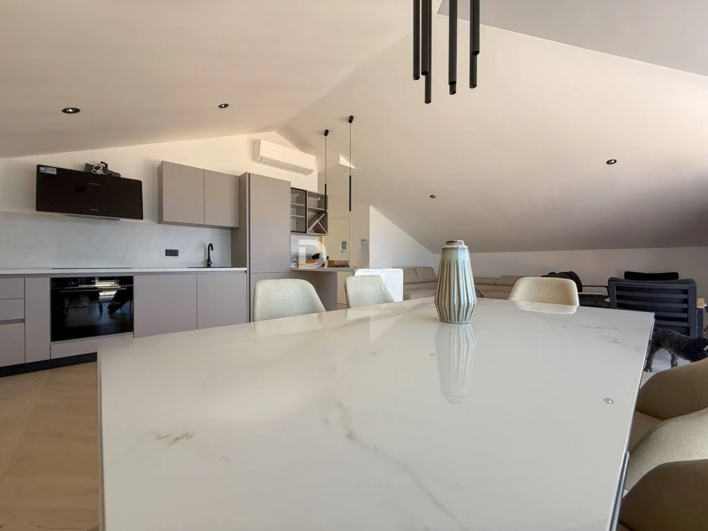 Квартира в Опатии, Хорватия, 204 м² - фото 11