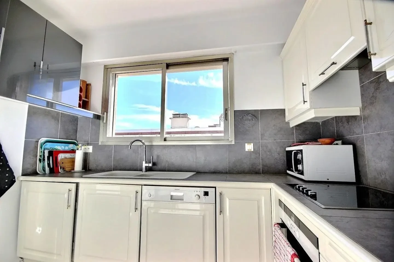 Квартира в Каннах, Франция, 45 м² - фото 12