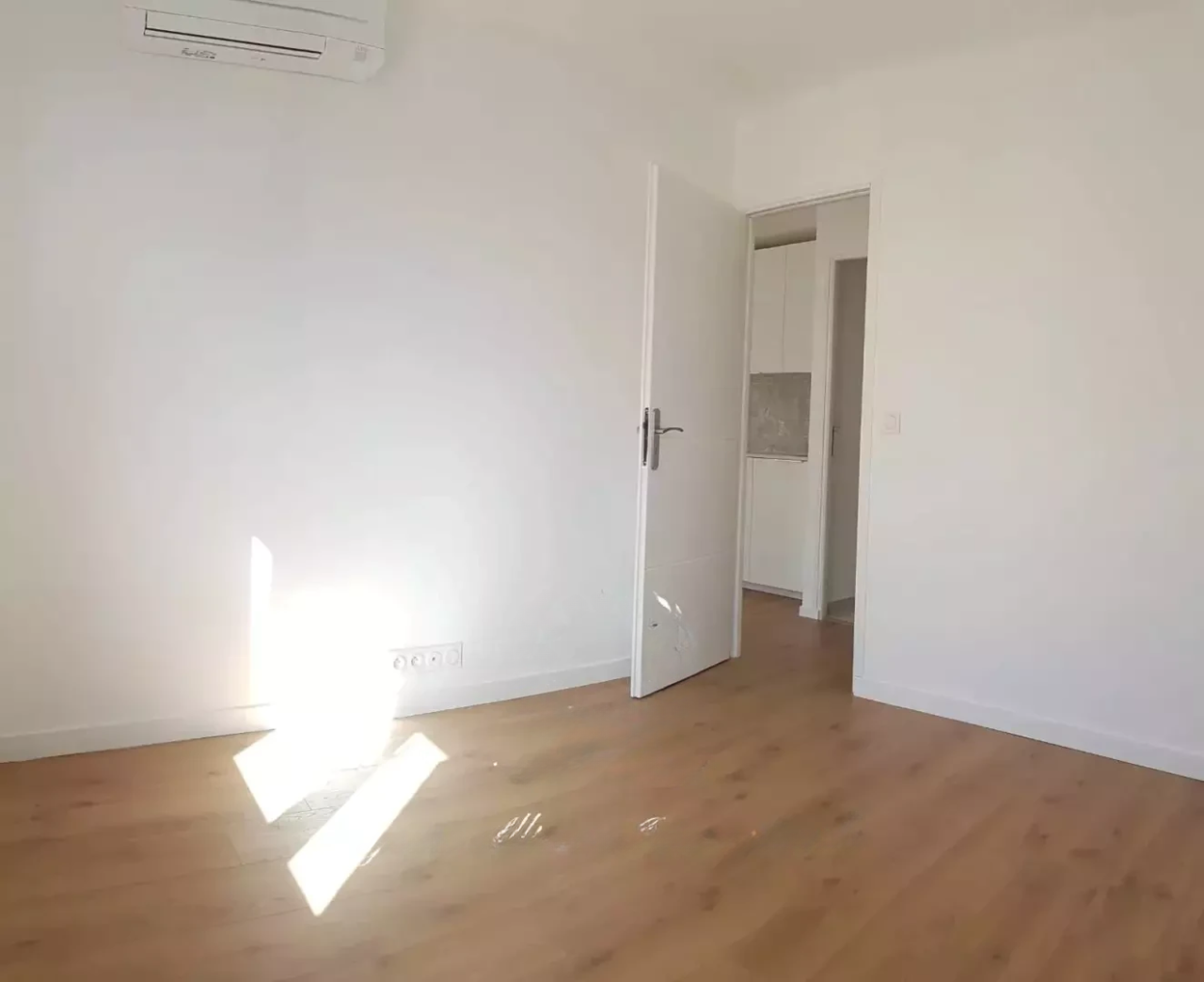 Квартира в Каннах, Франция, 59 м² - фото 16