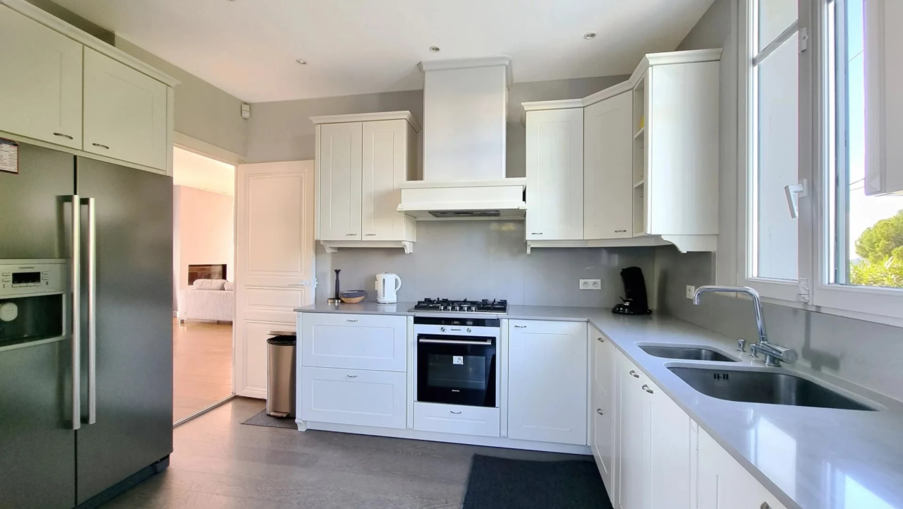 Квартира в Каннах, Франция, 270 м² - фото 17