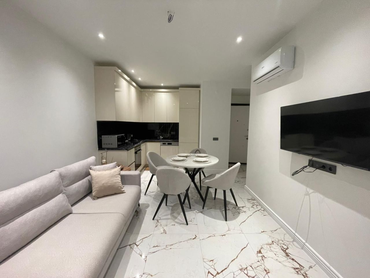 Квартира в Алании, Турция, 50 м² - фото 14