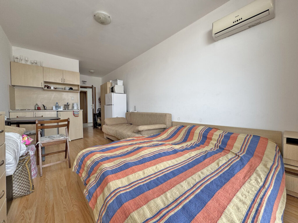 Студия на Солнечном берегу, Болгария, 30 м² - фото 1