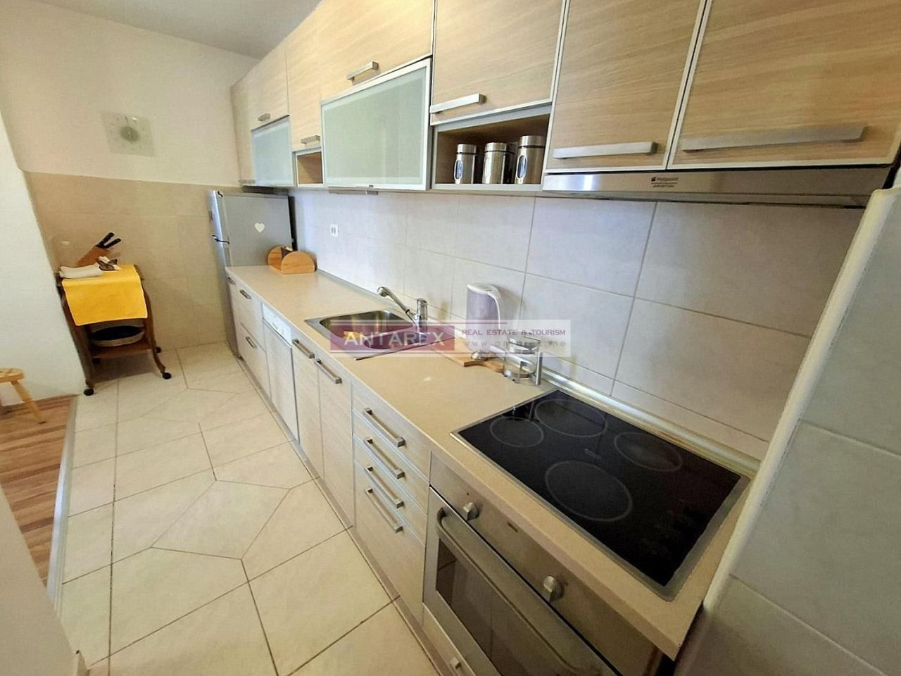 Апартаменты в Херцег-Нови, Черногория, 94 м² - фото 5