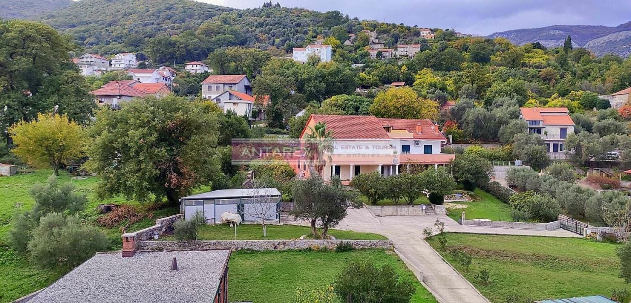 Апартаменты в Биеле, Черногория, 53 м² - фото 7