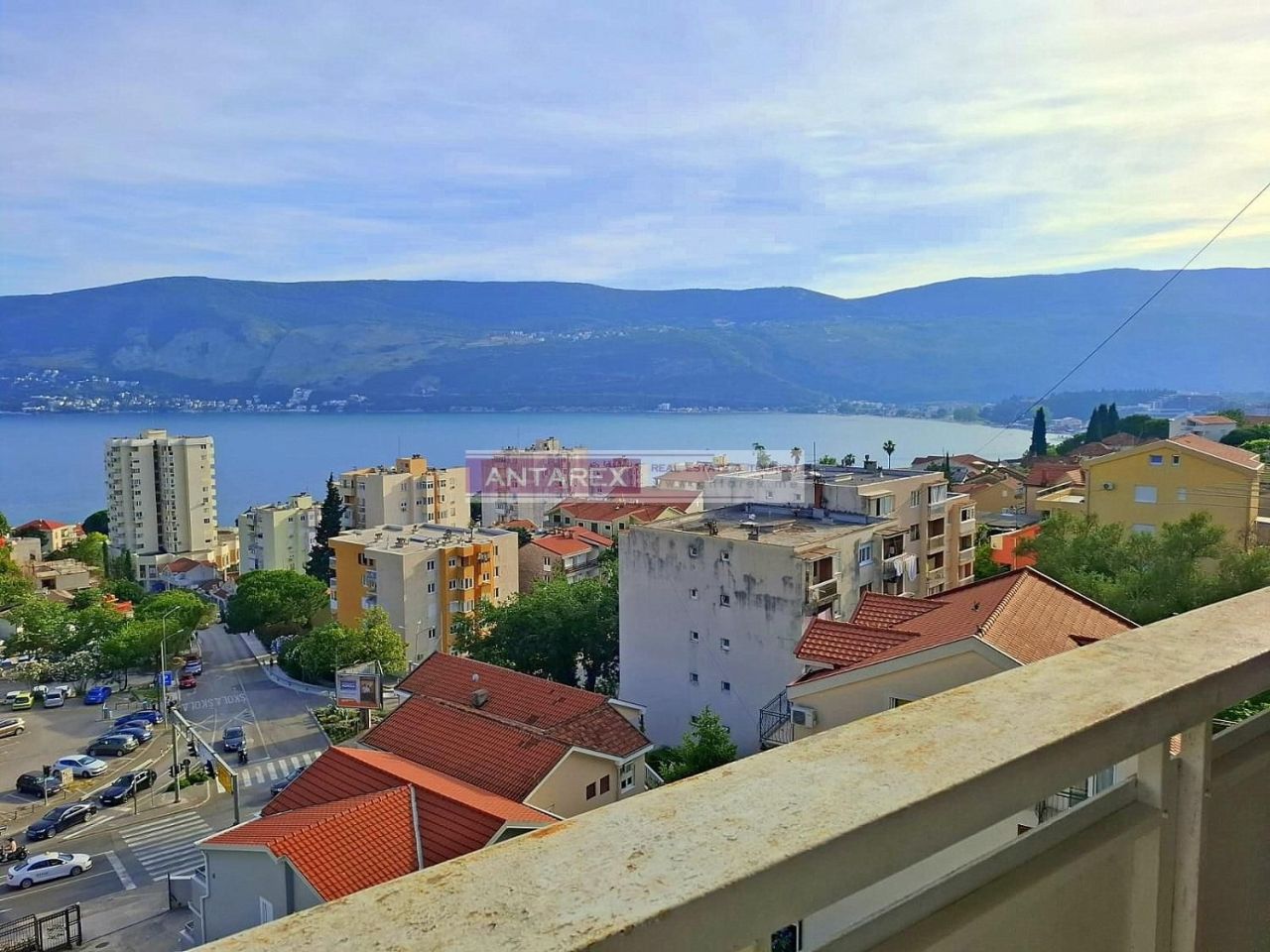 Апартаменты в Херцег-Нови, Черногория, 94 м² - фото 12