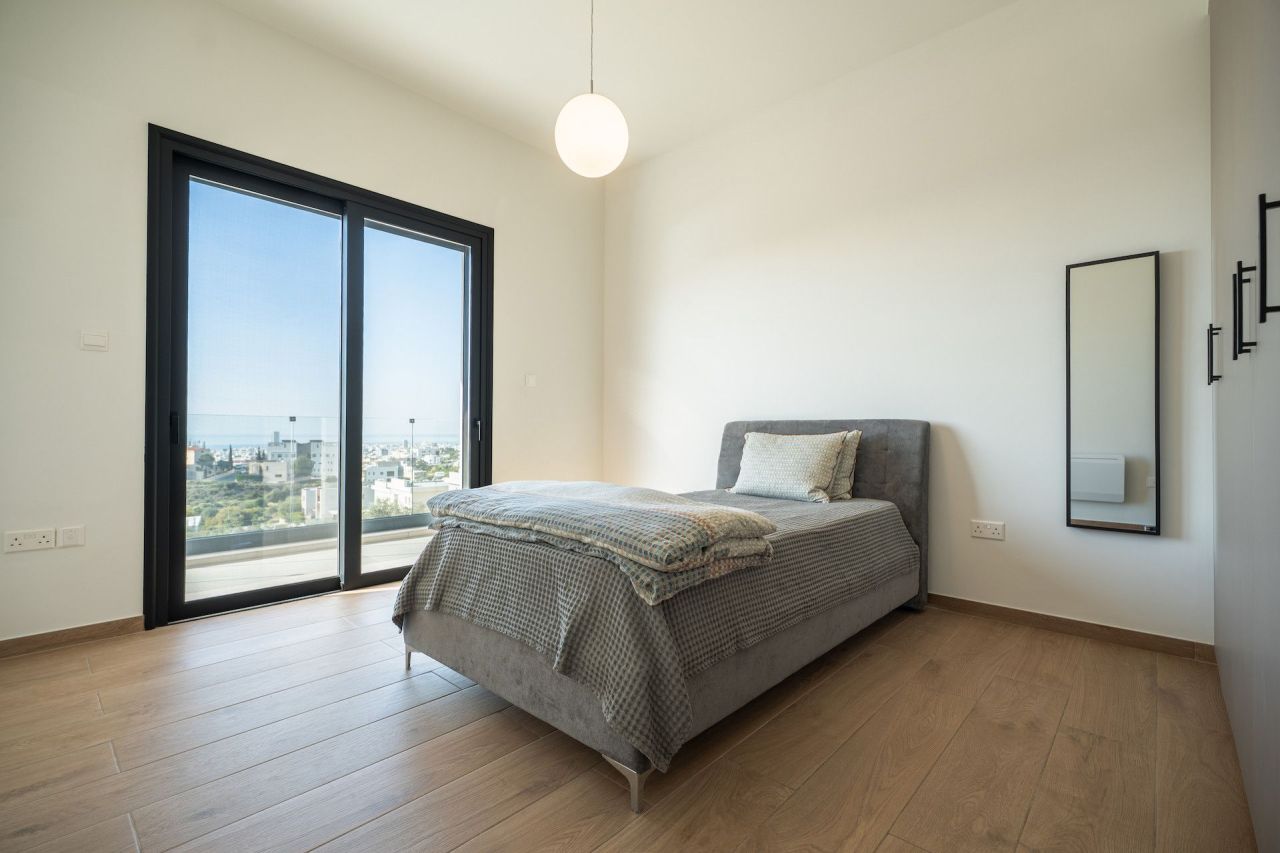 Дом в Айос-Атанасиосе, Кипр, 311 м² - фото 12