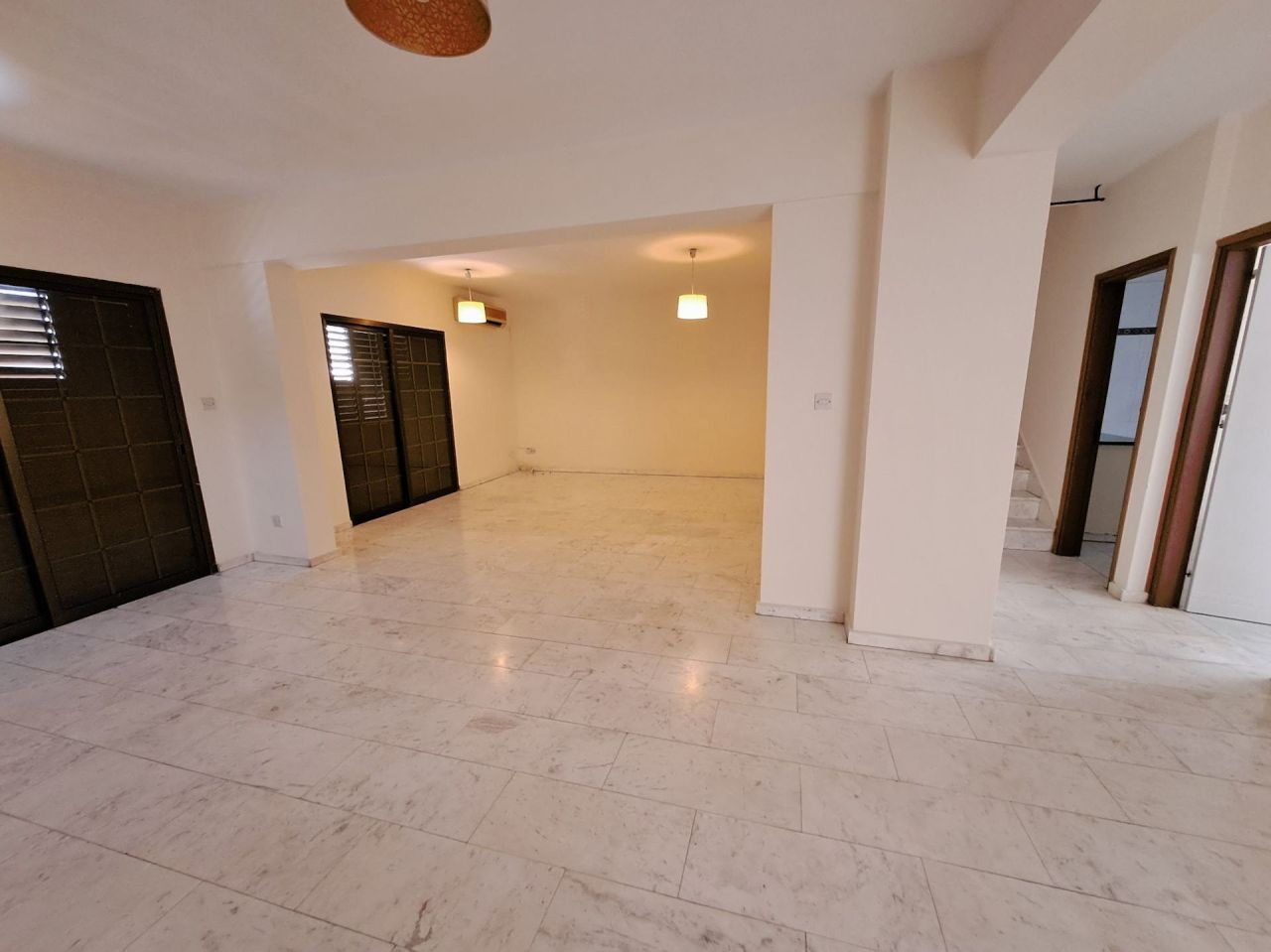 Апартаменты Agia Filaxi, Кипр, 180 м² - фото 2