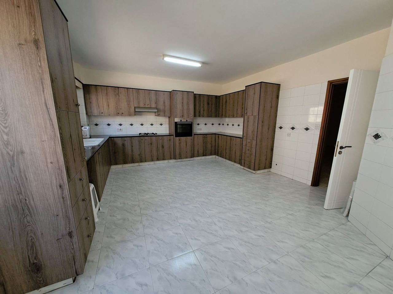 Апартаменты Agia Filaxi, Кипр, 180 м² - фото 6