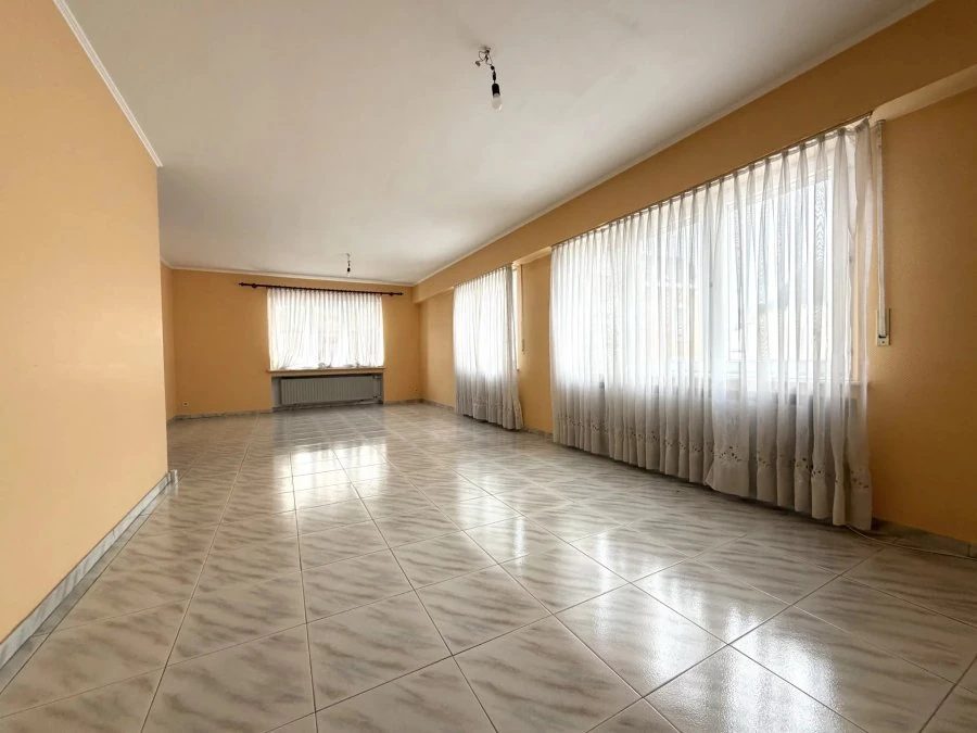 Квартира в Люксембурге, Люксембург, 250 м² - фото 2
