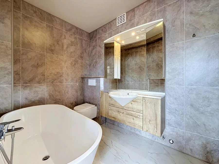 Квартира в Люксембурге, Люксембург, 40 м² - фото 4
