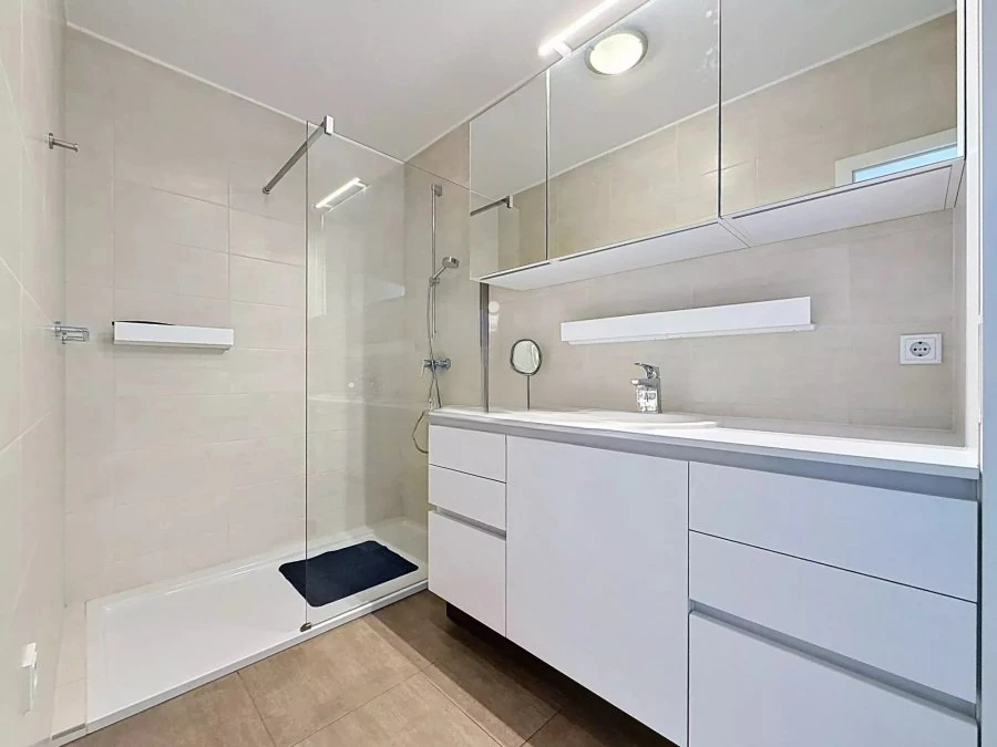 Квартира в Люксембурге, Люксембург, 46 м² - фото 5