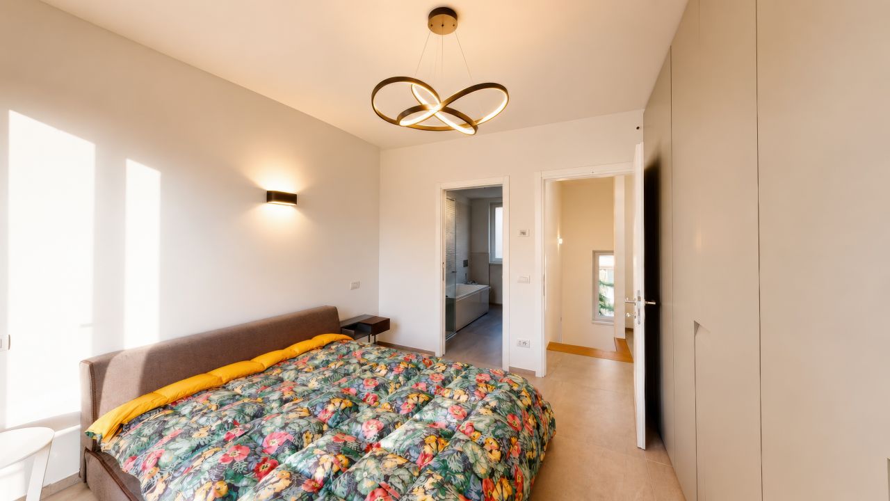 Вилла в Карлаццо, Италия, 258 м² - фото 9
