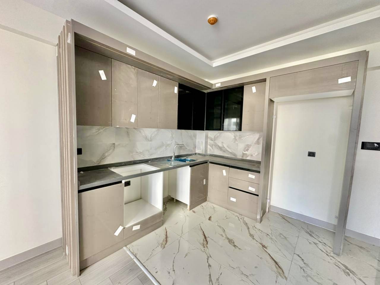 Квартира в Мерсине, Турция, 64 м² - фото 1