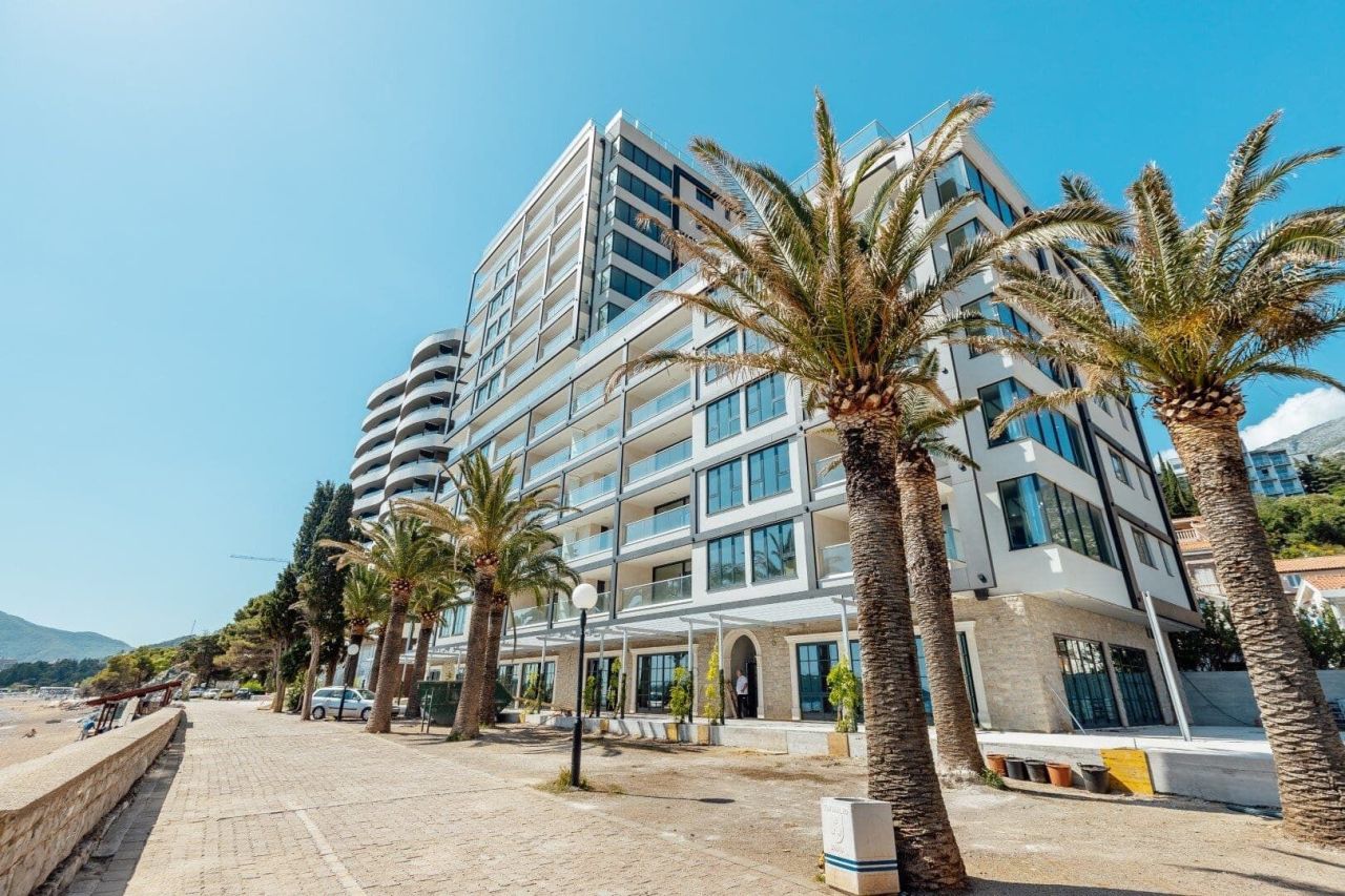 Апартаменты в Будве, Черногория, 107 м² - фото 1