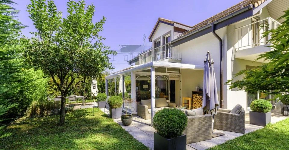 Квартира в Женеве, Швейцария, 180 м² - фото 1