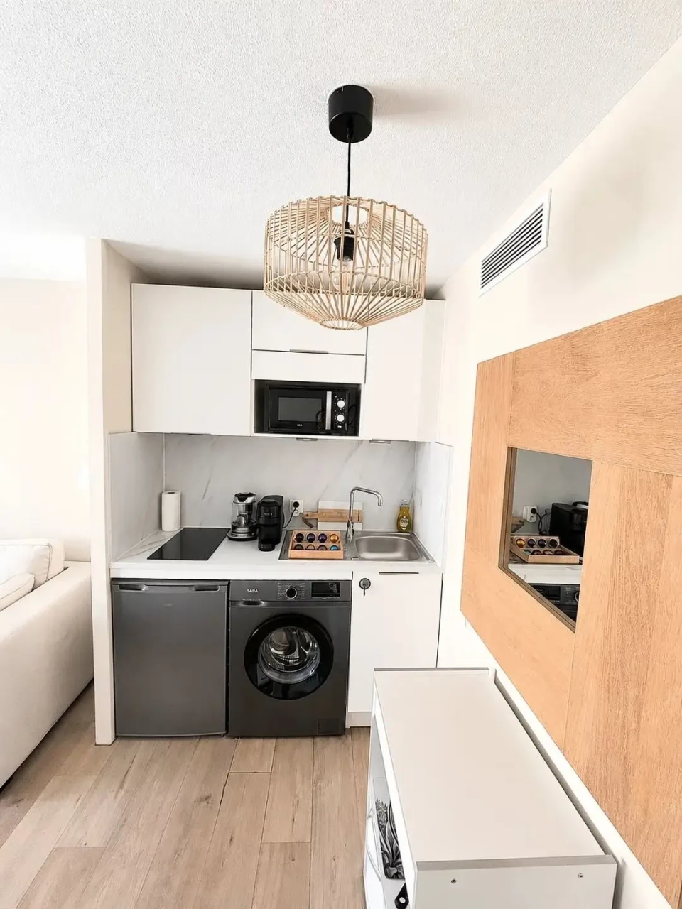 Квартира в Каннах, Франция, 27 м² - фото 2