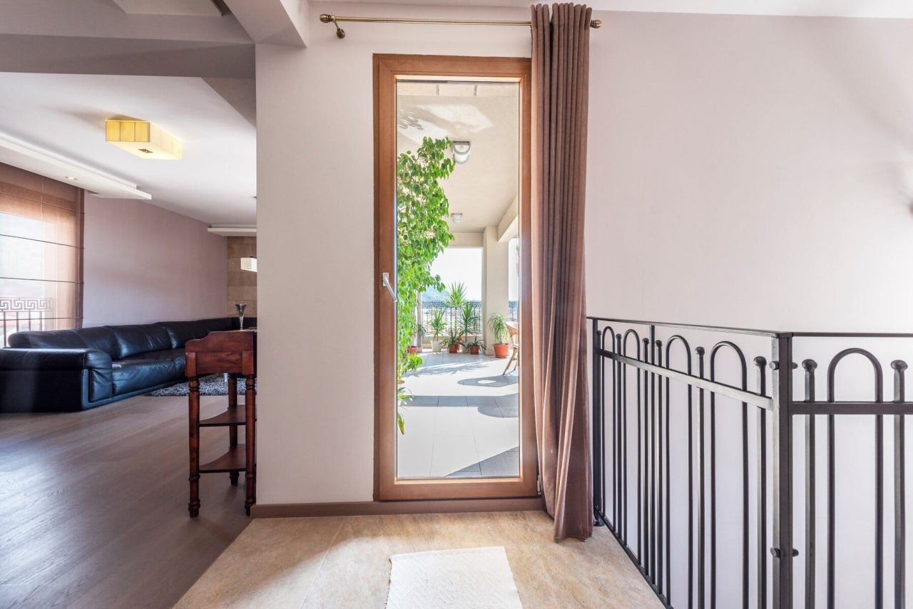 Апартаменты в Будве, Черногория, 215 м² - фото 7
