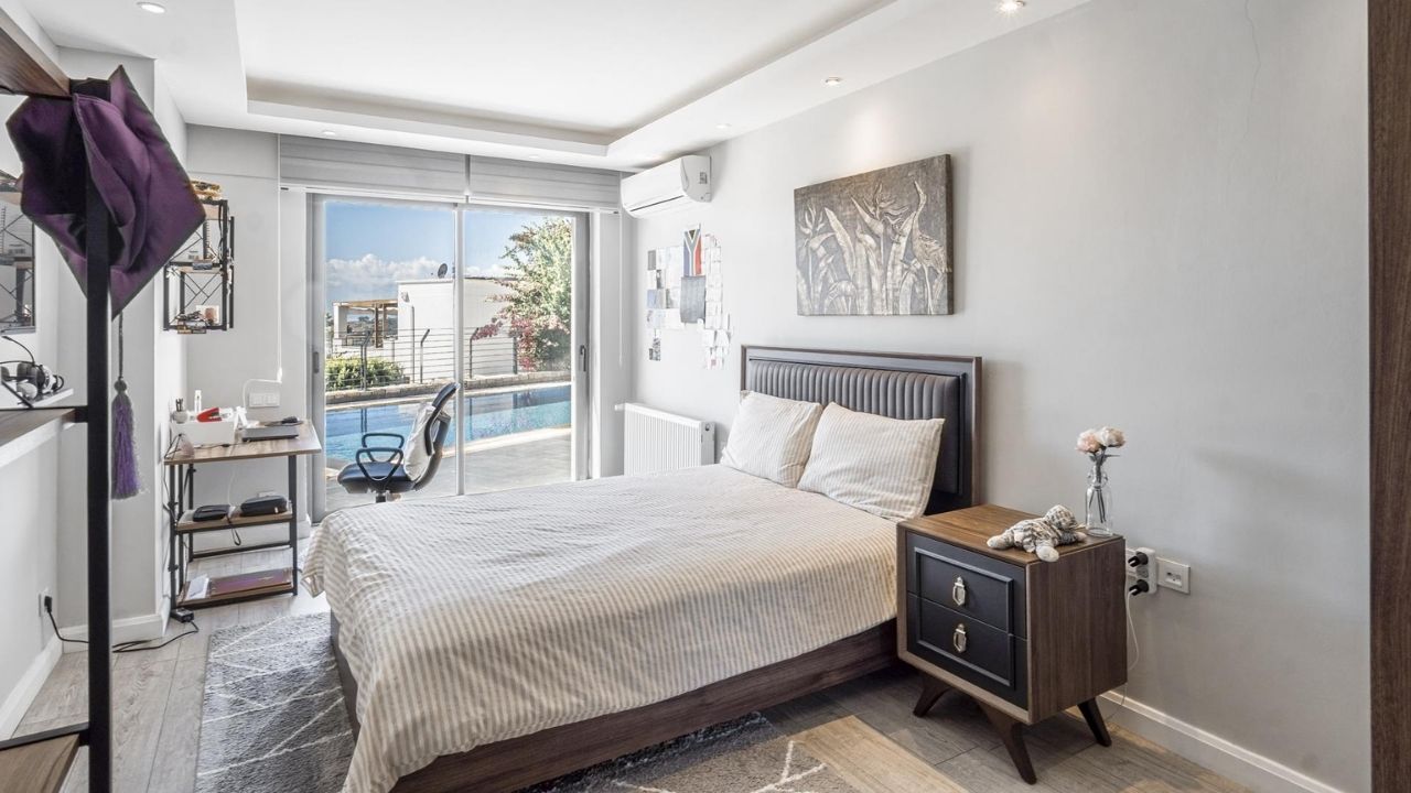 Вилла в Бодруме, Турция, 740 м² - фото 14