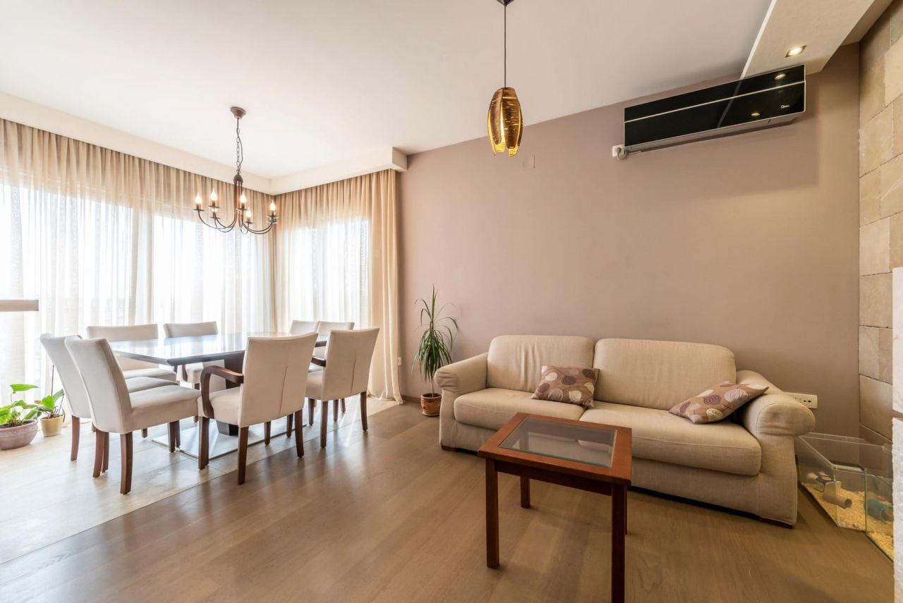 Апартаменты в Будве, Черногория, 215 м² - фото 15