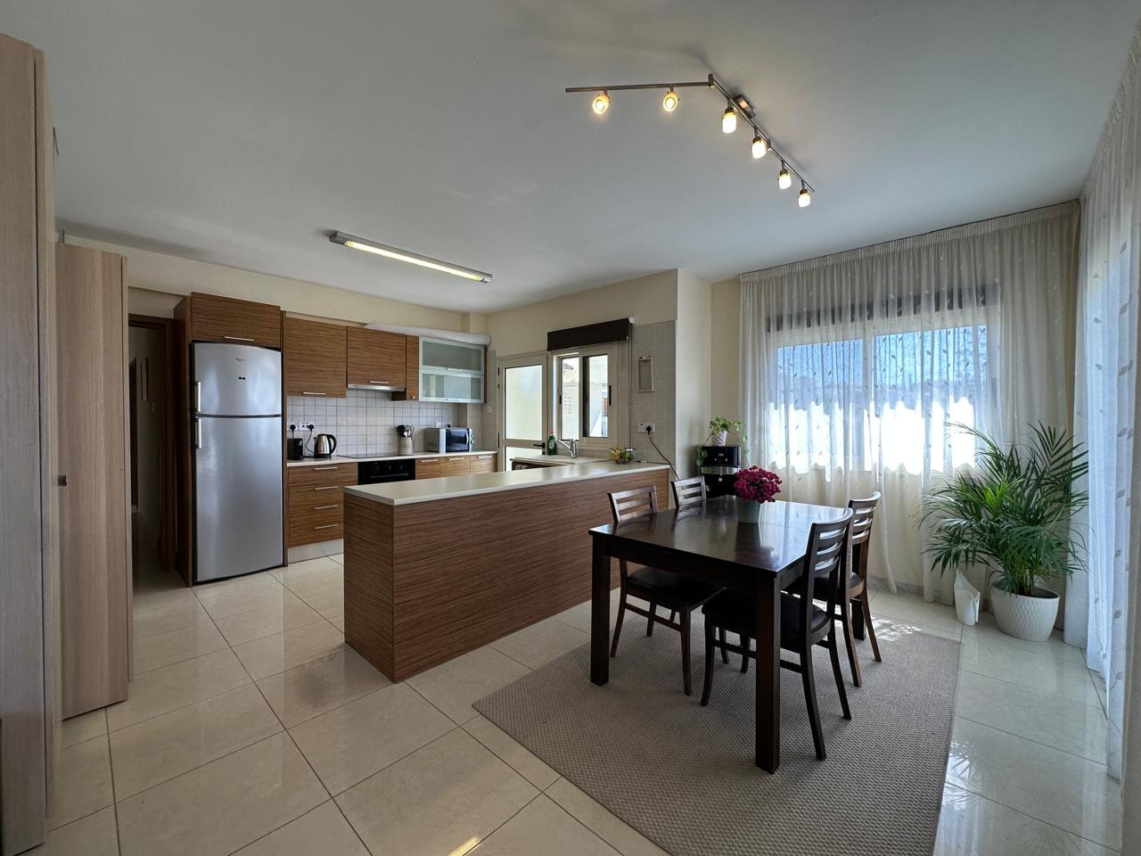 Апартаменты в Айос-Атанасиосе, Кипр, 118 м² - фото 1