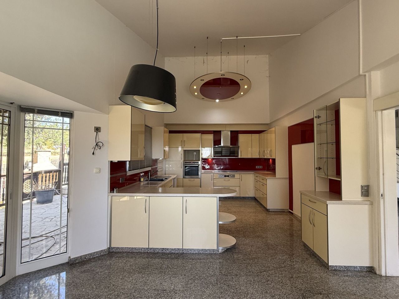 Дом в Като-Полемидии, Кипр, 350 м² - фото 8