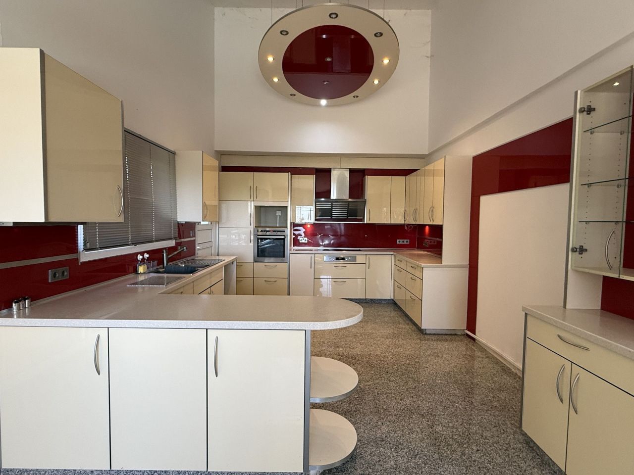 Дом в Като-Полемидии, Кипр, 350 м² - фото 9