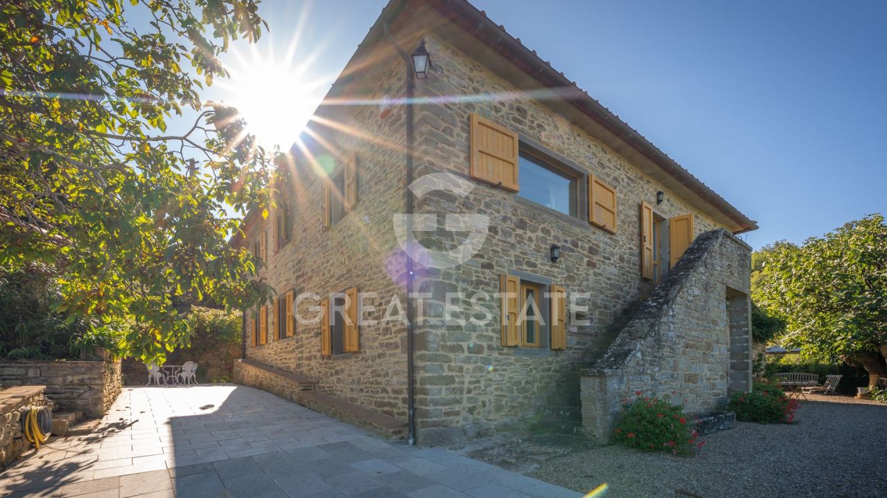 Дом в Кастильон-Фиорентино, Италия, 413 м² - фото 2