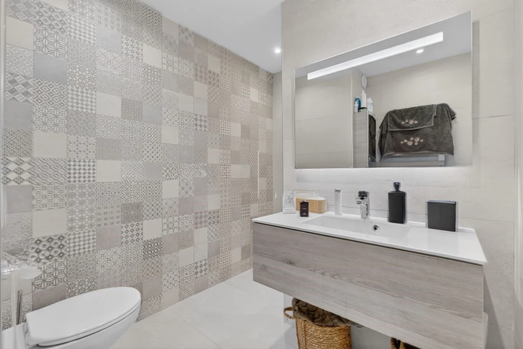 Квартира в Каннах, Франция, 70 м² - фото 14