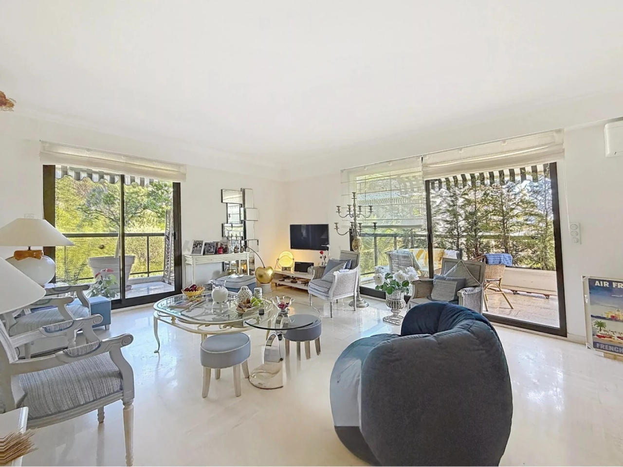 Квартира в Каннах, Франция, 84 м² - фото 1