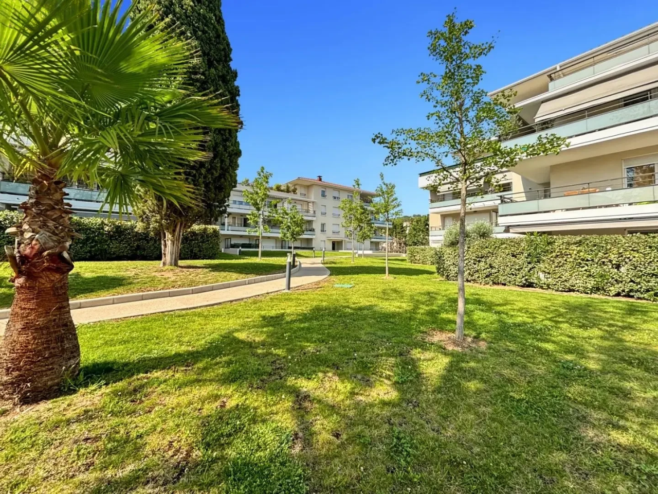 Квартира в Каннах, Франция, 40 м² - фото 1