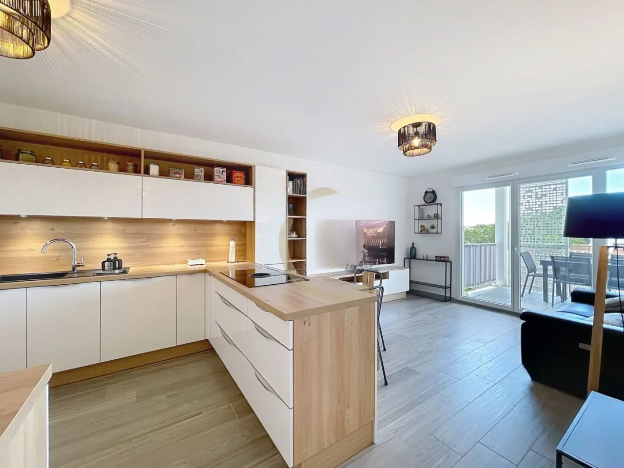 Квартира в Каннах, Франция, 60 м² - фото 1