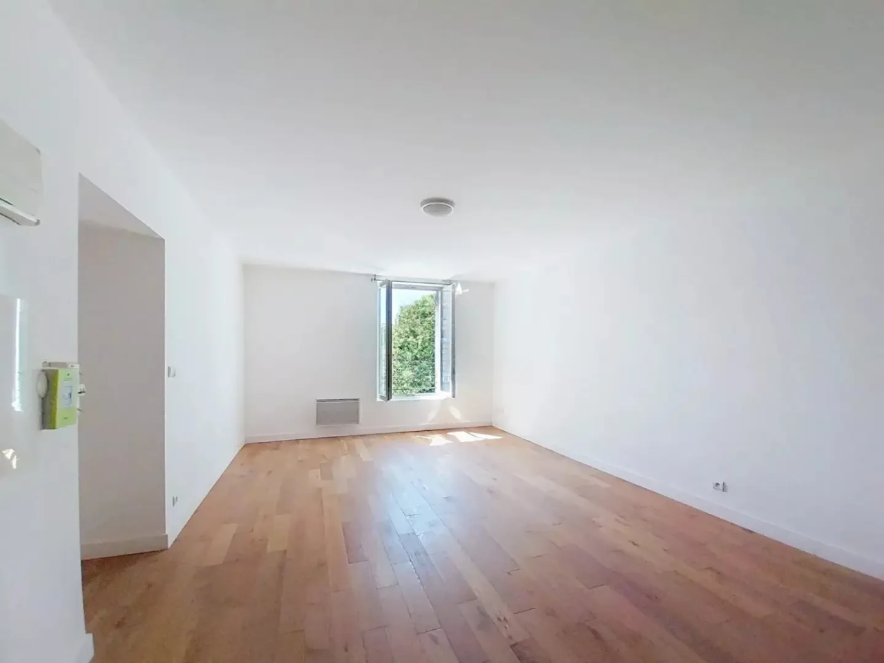 Квартира в Каннах, Франция, 40 м² - фото 1
