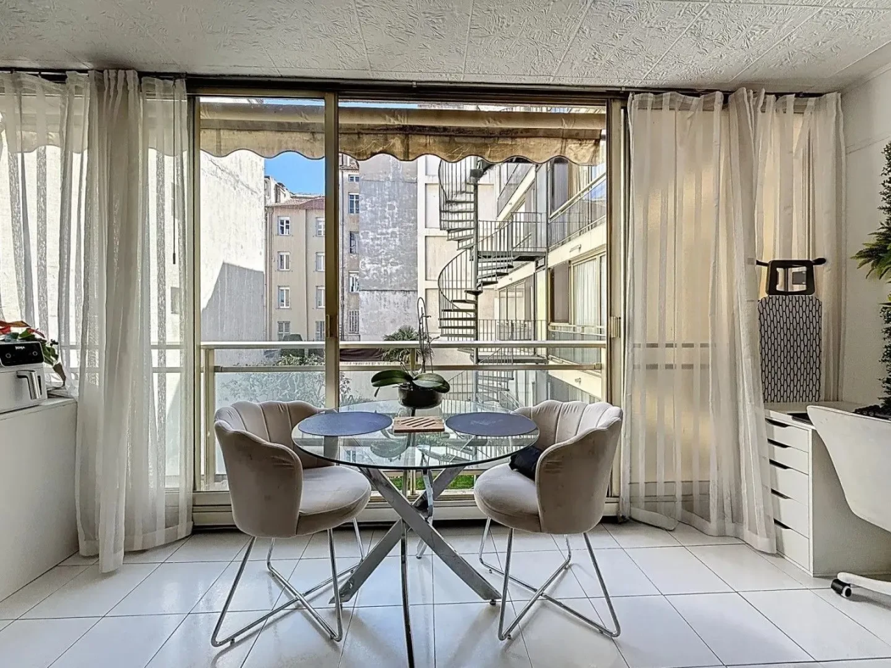 Квартира в Каннах, Франция, 31 м² - фото 2