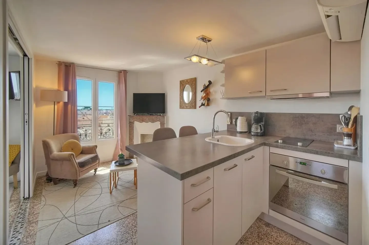 Квартира в Каннах, Франция, 34 м² - фото 2