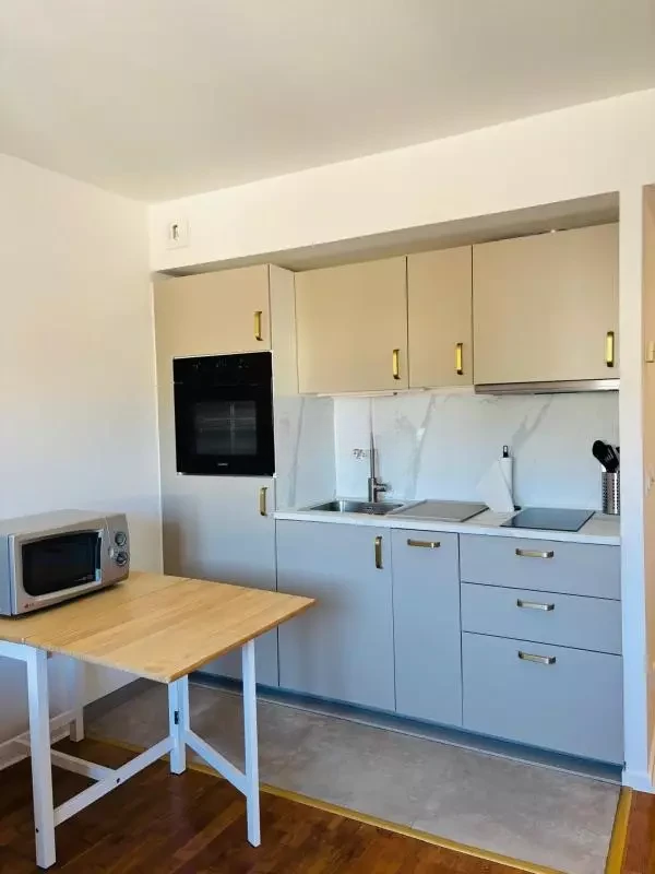 Квартира в Каннах, Франция, 25 м² - фото 4