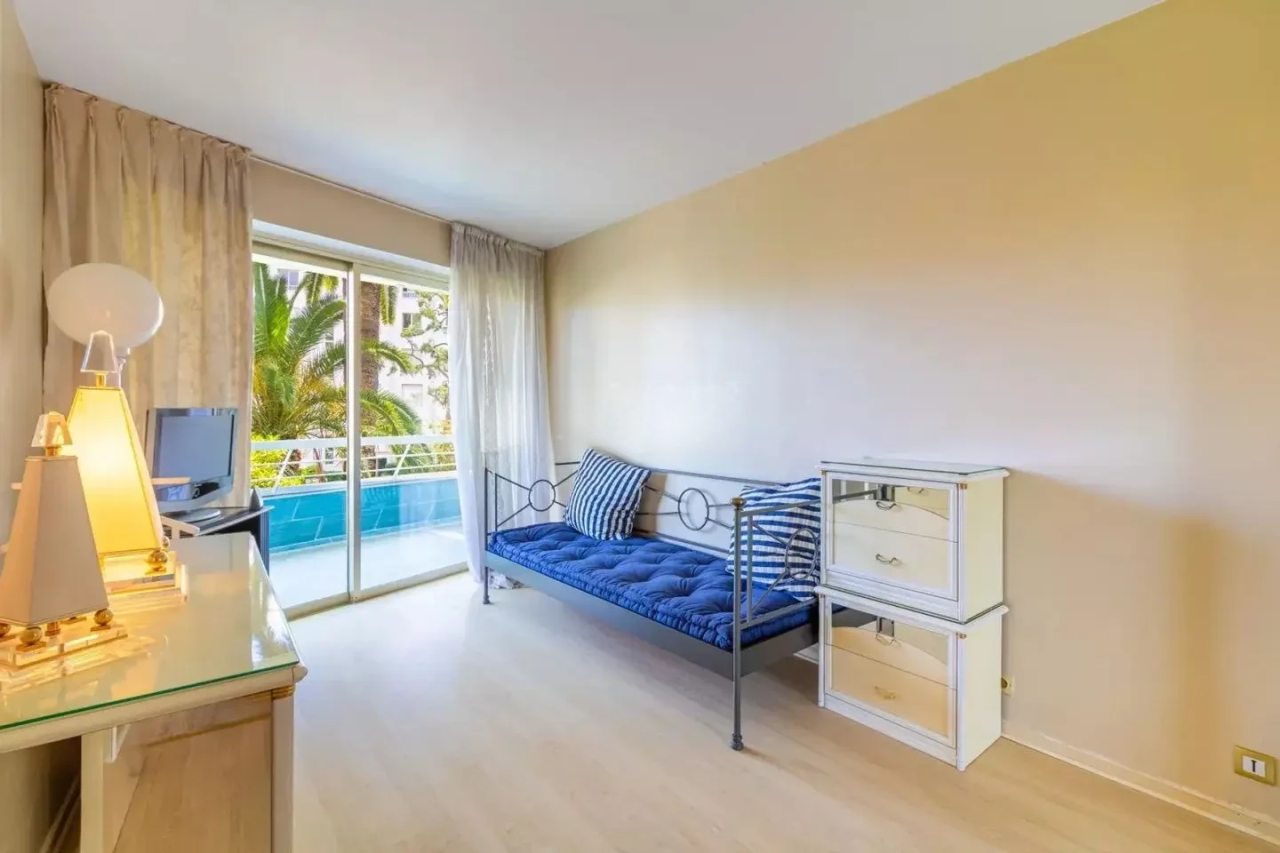 Квартира в Каннах, Франция, 77 м² - фото 8