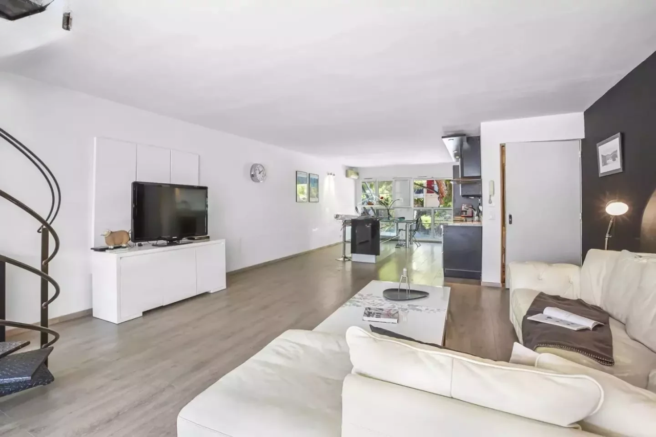 Квартира в Каннах, Франция, 130 м² - фото 8