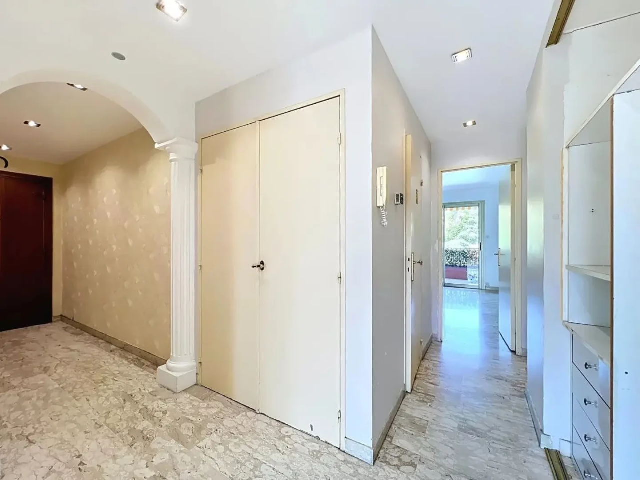 Квартира в Каннах, Франция, 74 м² - фото 9