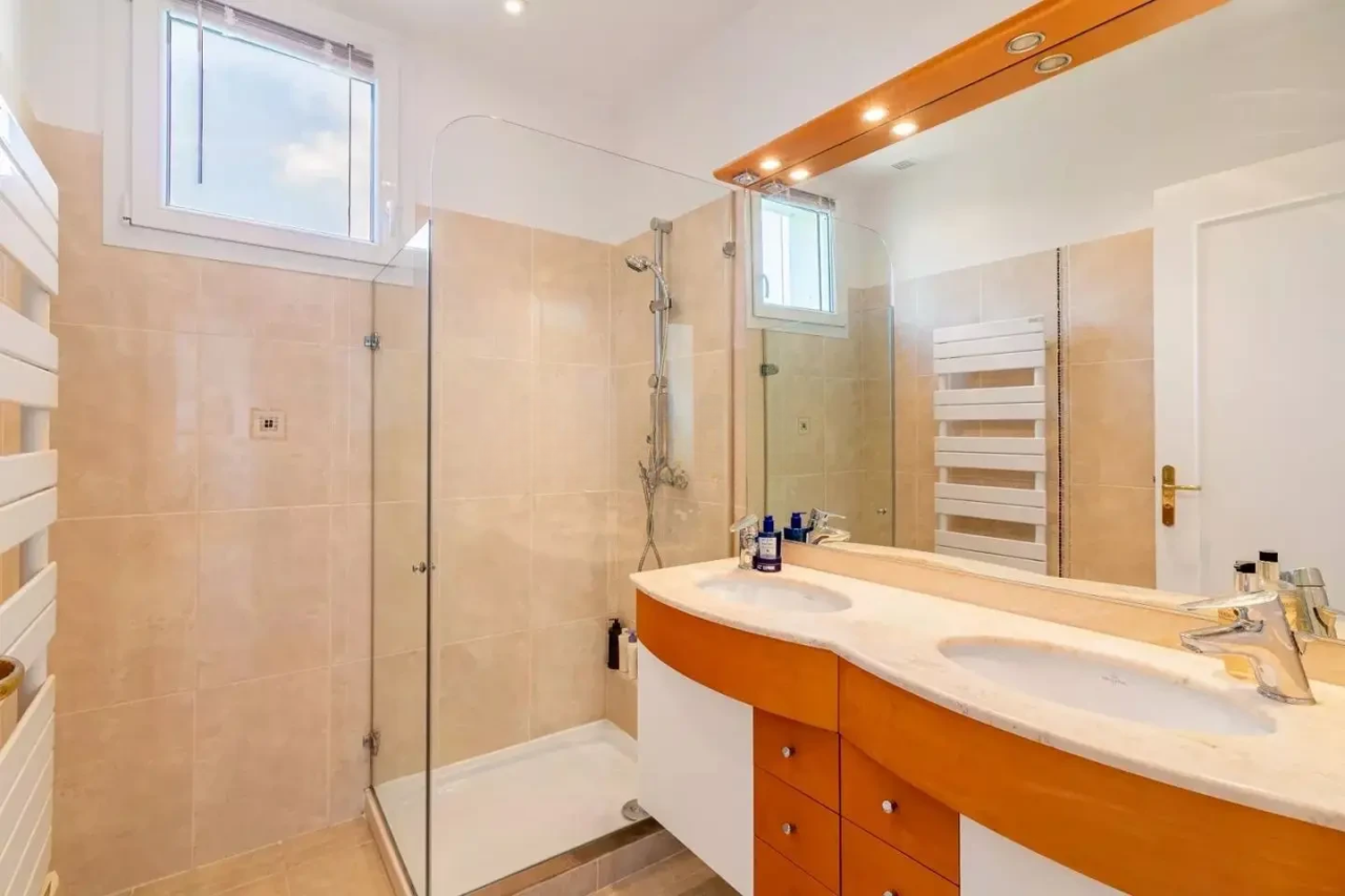 Квартира в Каннах, Франция, 71 м² - фото 9