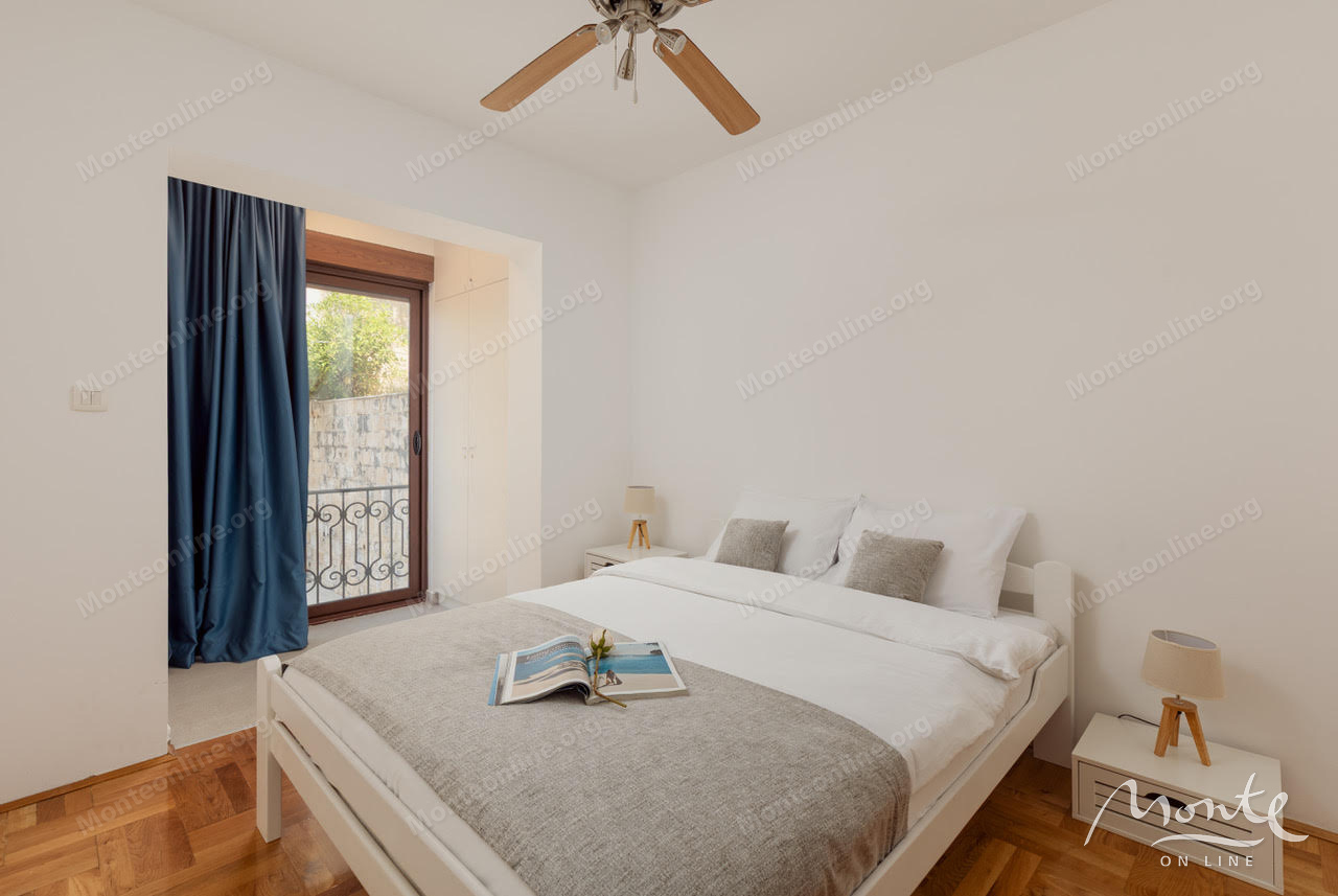 Апартаменты в Доброте, Черногория, 50 м² - фото 6