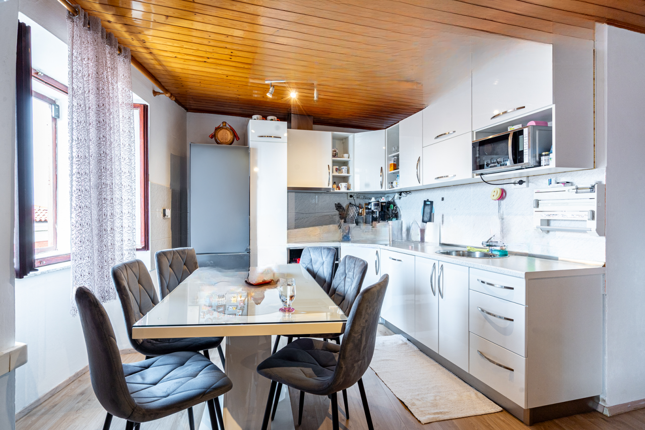 Квартира в Изоле, Словения, 105 м² - фото 1