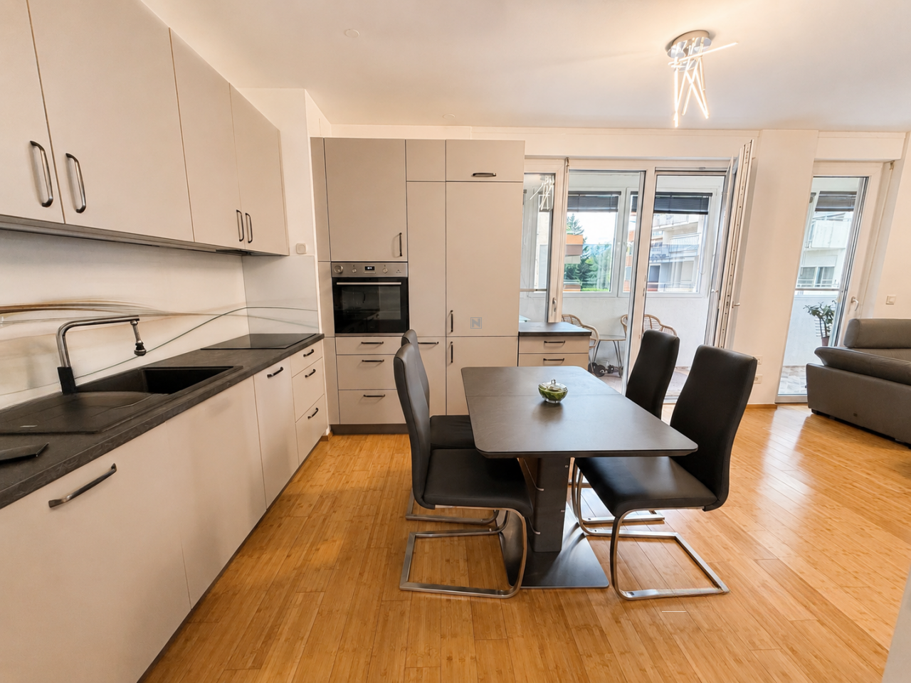 Квартира в Любляне, Словения, 65 м² - фото 1