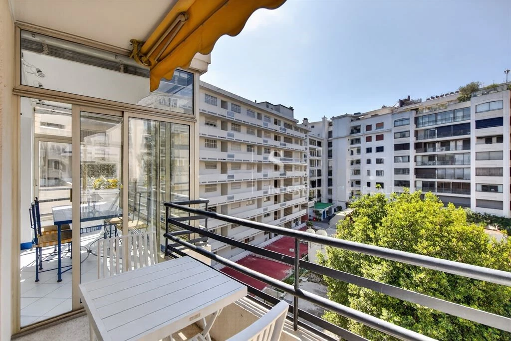 Квартира в Каннах, Франция, 55 м² - фото 1
