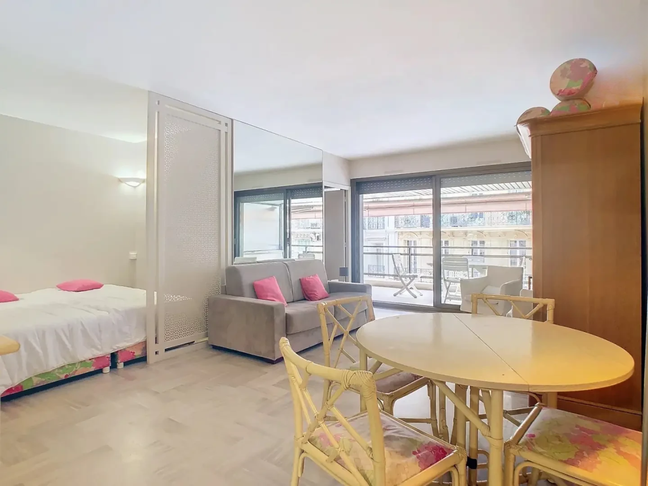 Квартира в Каннах, Франция, 48 м² - фото 1