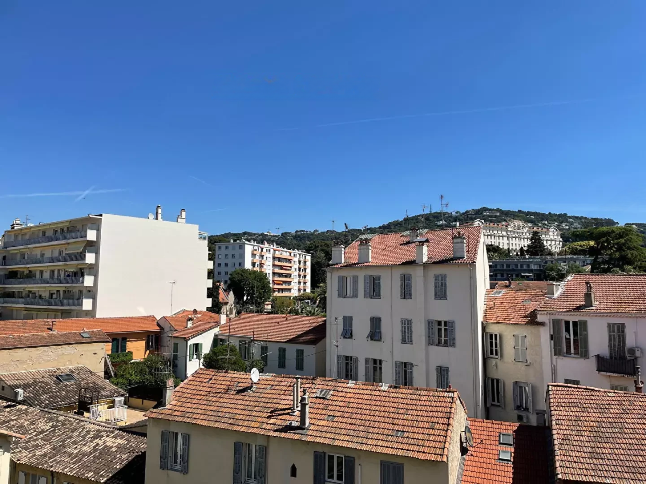 Квартира в Каннах, Франция, 40 м² - фото 1