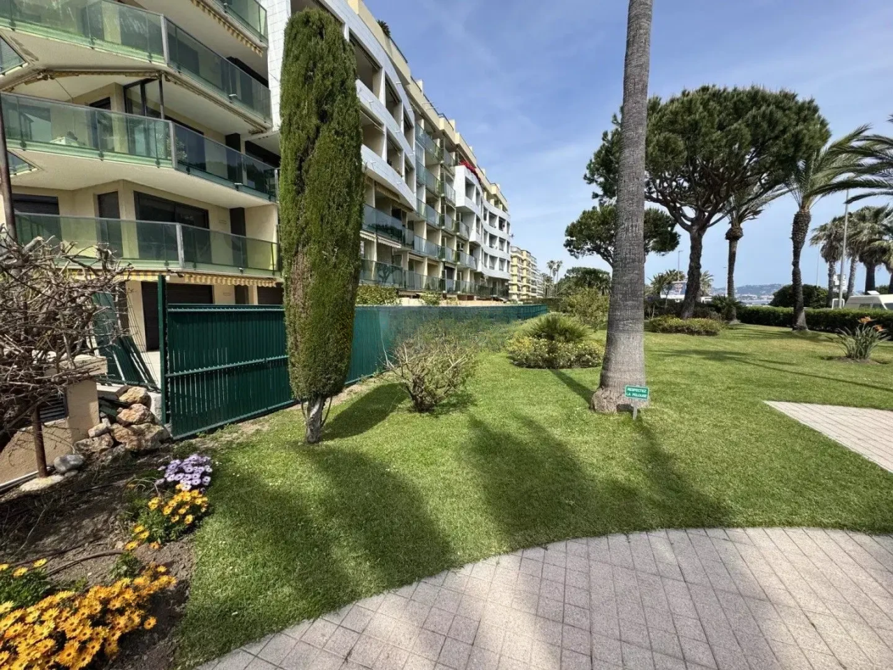 Квартира в Каннах, Франция, 50 м² - фото 2