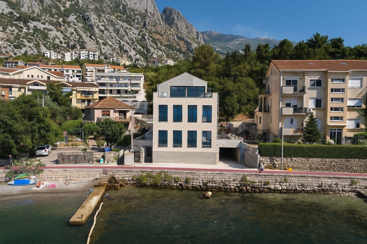 Апартаменты в Доброте, Черногория, 70 м² - фото 2