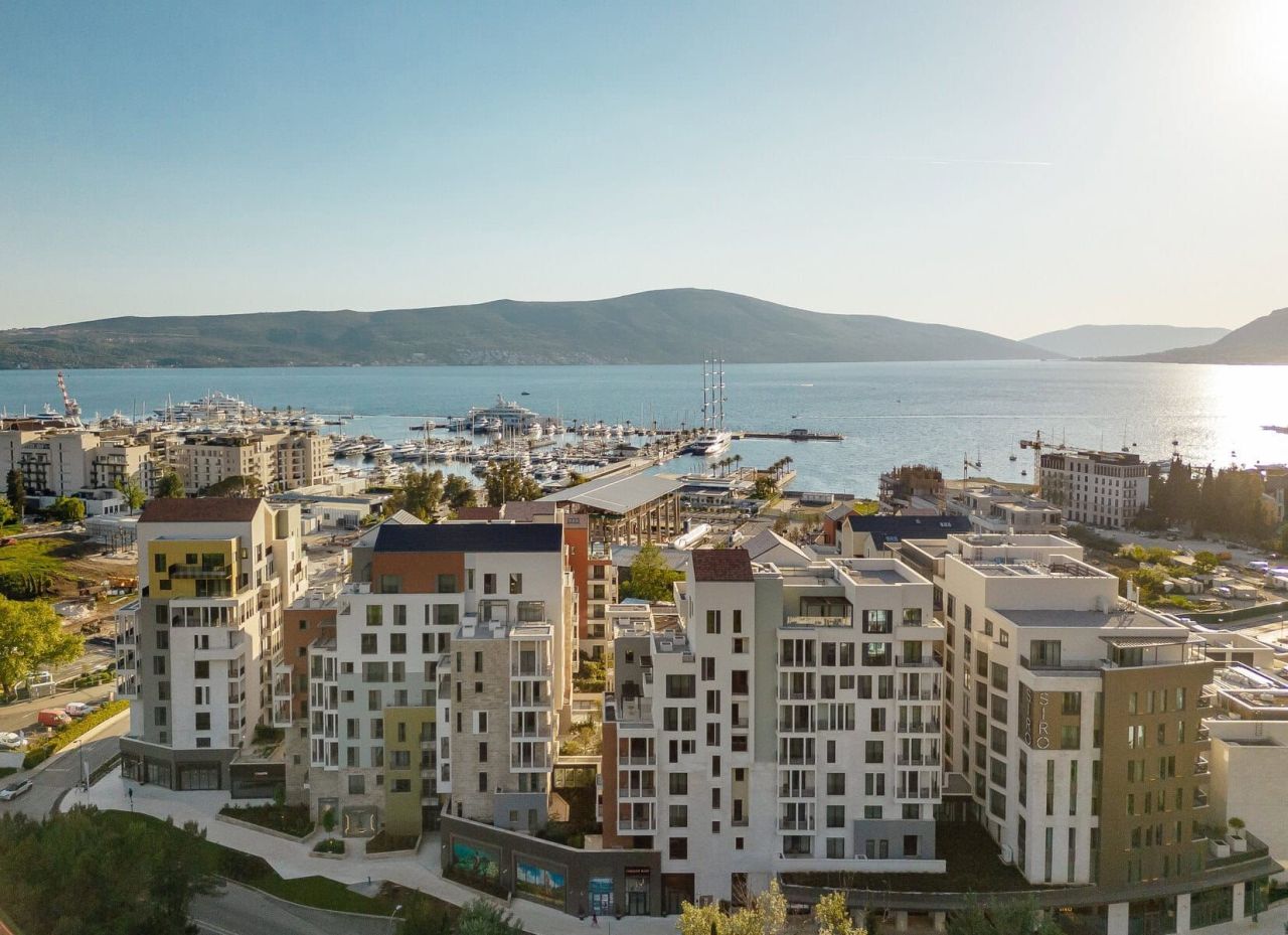 Апартаменты в Тивате, Черногория, 89 м² - фото 2