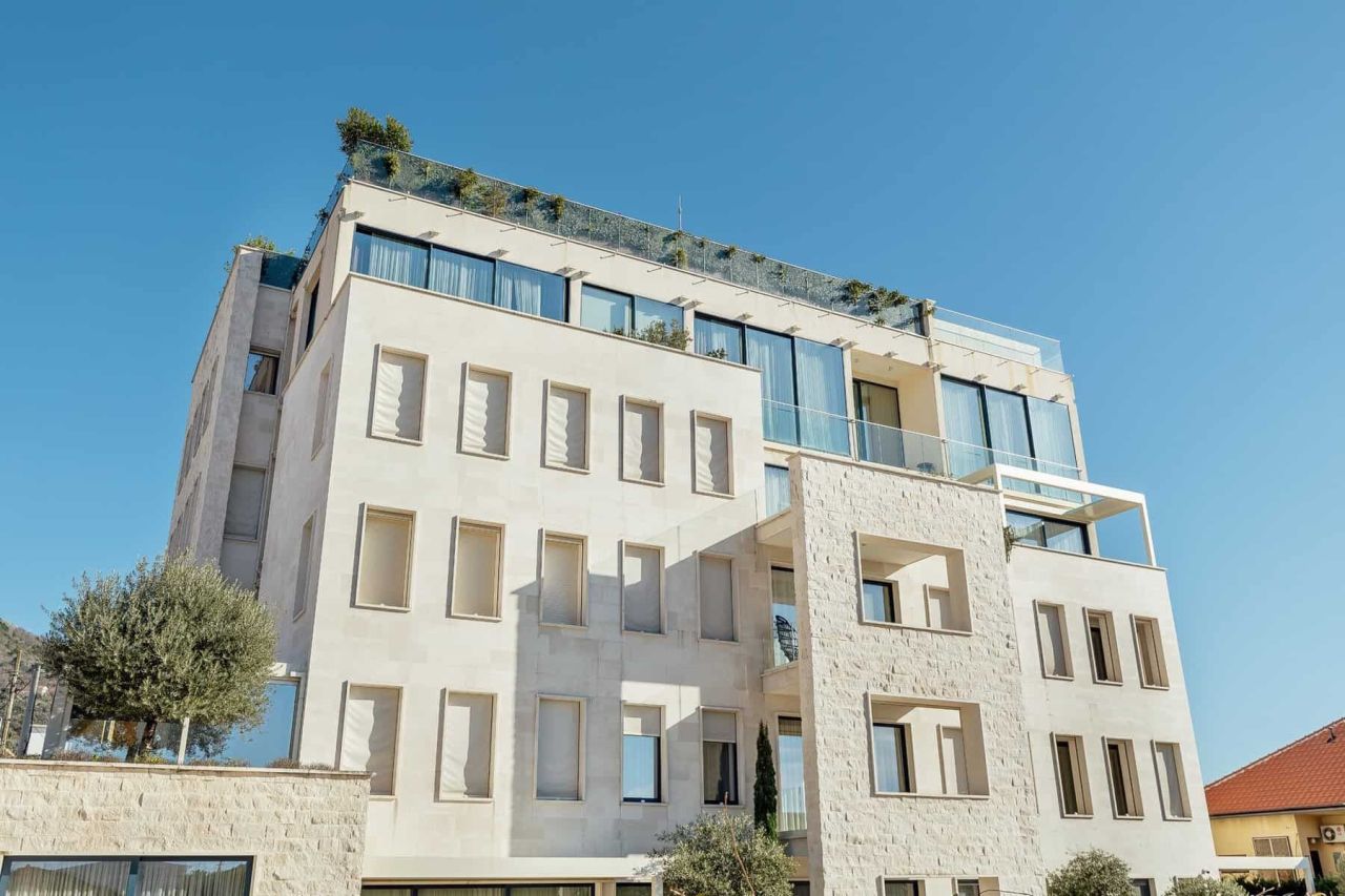 Апартаменты в Тивате, Черногория, 103 м² - фото 2