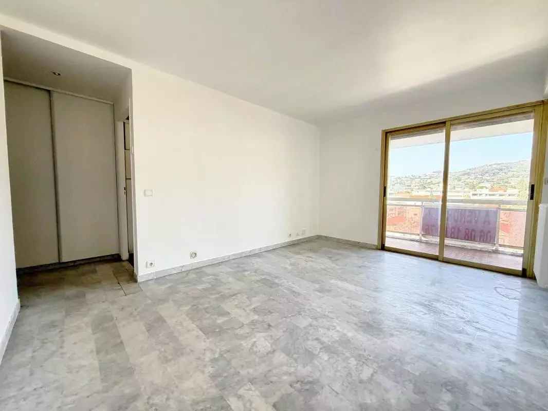 Квартира в Каннах, Франция, 42 м² - фото 2